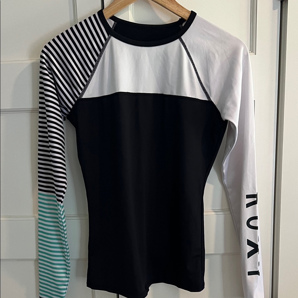 Roxy Monochrome and Teal Long Sleeve Rash Guard